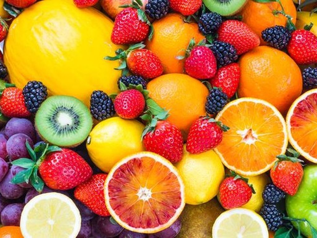 10 Buah yang Bagus untuk Diet, Bisa Jadi Camilan atau Dessert 10 Buah yang Bagus untuk Diet, Bisa Jadi Camilan atau Dessert
