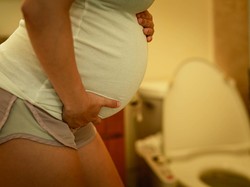 Viral Bumil Nekat Minum Obat Pemutih Agar Anak Terlahir Mulus, Endingnya...