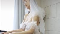 7 Foto Wanita Korea Viral Main Piano Pakai Lingerie Seksi, Raup Rp 300 Juta