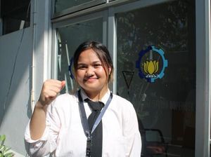 Cerita Hasna, Mahasiswa Termuda di ITS Berusia 15 Tahun