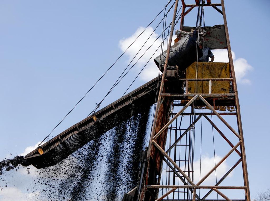 Duh Kacau! Sudah Ditugasi, 71 Perusahaan Belum Setor Batu Bara ke PLN Duh Kacau! Sudah Ditugasi, 71 Perusahaan Belum Setor Batu Bara ke PLN