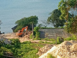 Viral Tebing di Jimbaran Dipangkas, Pemilik Sebut untuk Tangkal Abrasi