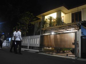 ART Ferdy Sambo Ungkap Darah dan Beling Dekat Jasad Yosua ART Ferdy Sambo Ungkap Darah dan Beling Dekat Jasad Yosua