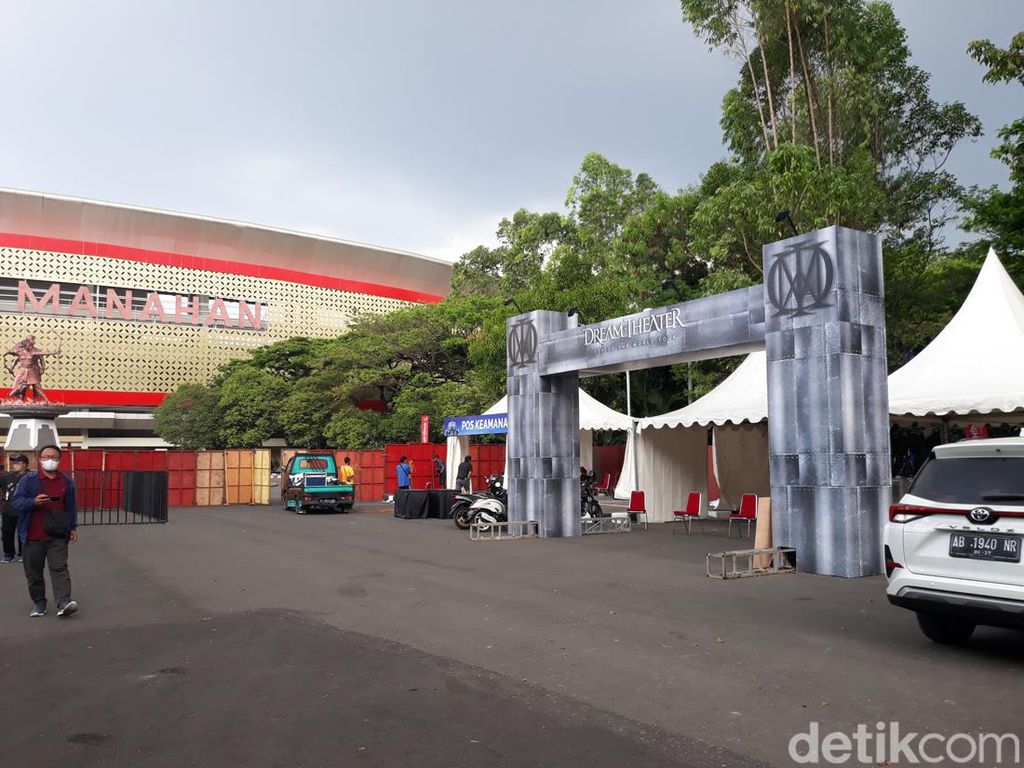 Dream Theater Undang Jokowi Nonton Konsernya di Solo, Ada Respons Hadir?