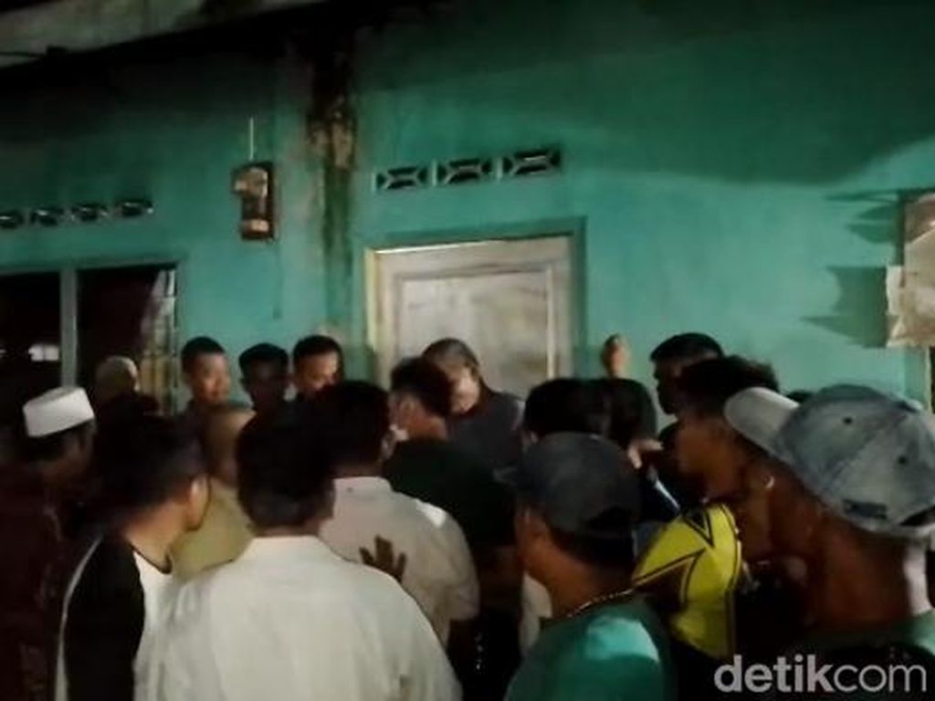 Diduga Stres, Mantan PMI Bunuh Diri di Kontrakan Diduga Stres, Mantan PMI Bunuh Diri di Kontrakan