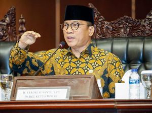 Waket MPR Bahas Wewenang MPR dan PPHN di Study Tour MAN 2 Kota Malang Waket MPR Bahas Wewenang MPR dan PPHN di Study Tour MAN 2 Kota Malang
