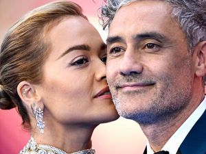 Rita Ora dan Taika Waititi Dikabarkan Diam-diam Nikah di London