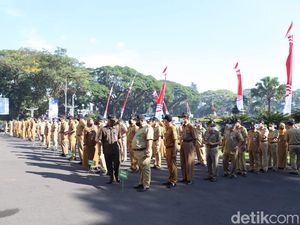 ASN di Malang Raya Diimbau Pakai Atribut Saat HUT Arema FC ASN di Malang Raya Diimbau Pakai Atribut Saat HUT Arema FC
