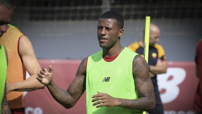 ROME, ITALY - AUGUST 09: AS Roma player Georginio Wijnaldum during training session at Centro Sportivo Fulvio Bernardini on August 09, 2022 in Rome, Italy. (Photo by Luciano Rossi/AS Roma via Getty Images)