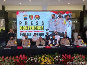 Motif Pembunuhan Pria Bersimbah Darah di Purworejo: Sakit Hati Ditagih Utang Motif Pembunuhan Pria Bersimbah Darah di Purworejo: Sakit Hati Ditagih Utang