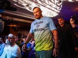 Usyk Makin Berotot Jelang Rematch Lawan Joshua, Yay or Nay? Usyk Makin Berotot Jelang Rematch Lawan Joshua, Yay or Nay?