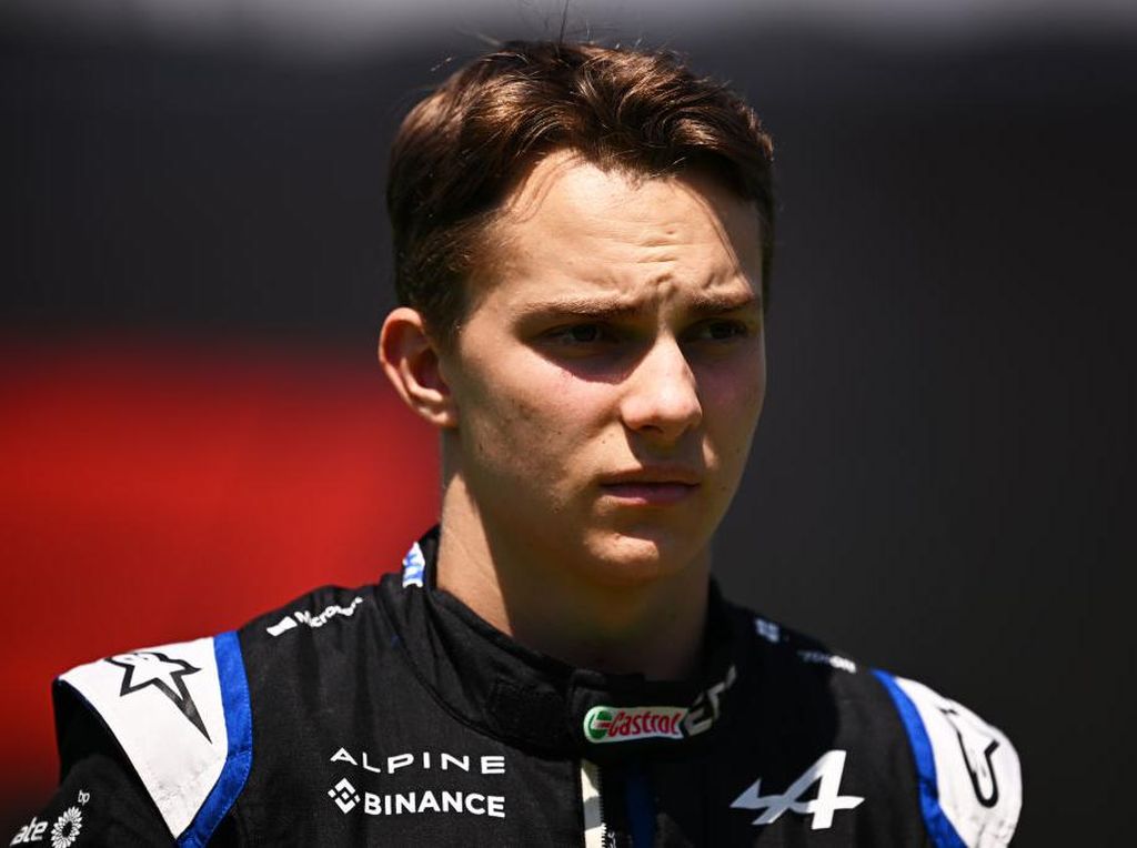 Drama Bursa Pebalap F1: Alpine Akan Tuntut Piastri Jika Menolak Gabung Drama Bursa Pebalap F1: Alpine Akan Tuntut Piastri Jika Menolak Gabung