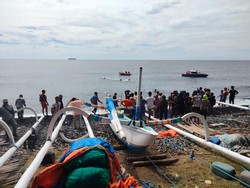 Perahu Nelayan Tulamben Hancur Ditabrak Kapal Ferry Saat Melaut