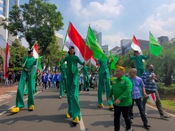 PPP Daftar ke KPU Dimeriahkan Atraksi Egrang, Apa Maknanya?