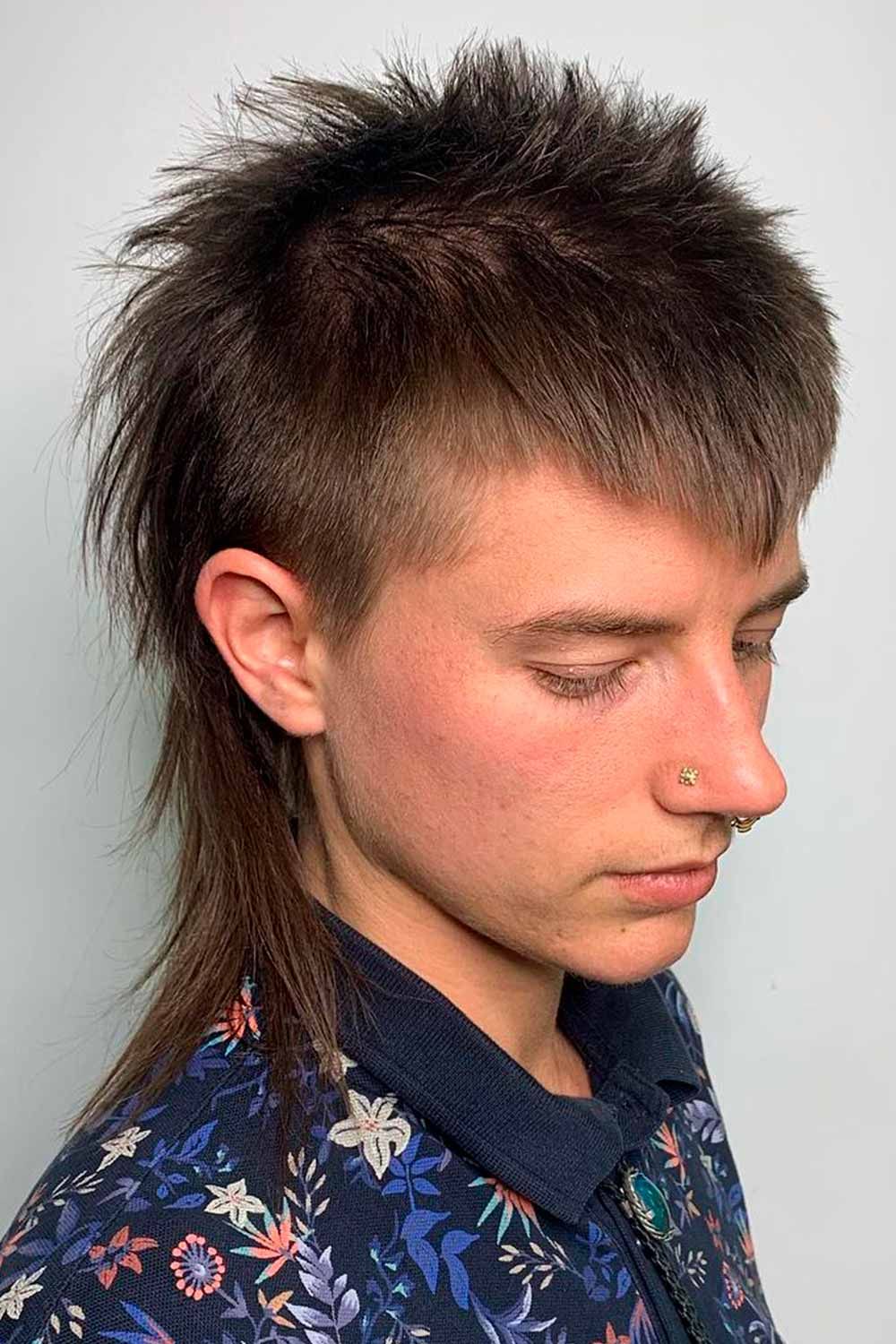 Contoh model rambut mullet.