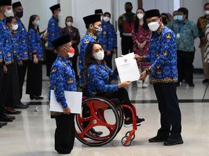 Momen Pengangkatan Atlet Berprestasi Jadi ASN Momen Pengangkatan Atlet Berprestasi Jadi ASN