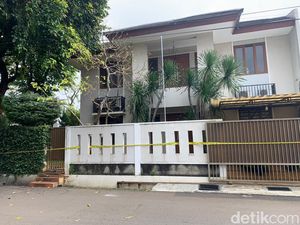 Video Tumpukan Uang Dolar di Rumah Ferdy Sambo Hoax, Ini Faktanya! Video Tumpukan Uang Dolar di Rumah Ferdy Sambo Hoax, Ini Faktanya!