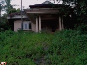 10 Potret Rumah Ratu Horor Suzzanna yang Terbengkalai, Pernah Makan Korban 10 Potret Rumah Ratu Horor Suzzanna yang Terbengkalai, Pernah Makan Korban