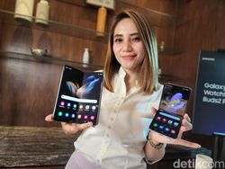 Servis Layar Samsung Galaxy Z Fold 4 dan Z Flip 4 Lebih Murah Servis Layar Samsung Galaxy Z Fold 4 dan Z Flip 4 Lebih Murah
