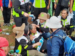 Long March dari Bandung, Ketum SBSI 1992 Pingsan Setiba di DPR