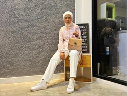 Cerita Tantri Kotak Soal Nyungsep Saat Manggung: Sakit, Pak!