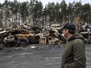 Makam Mobil di Ukraina, Korban Gempuran Pasukan Rusia Makam Mobil di Ukraina, Korban Gempuran Pasukan Rusia