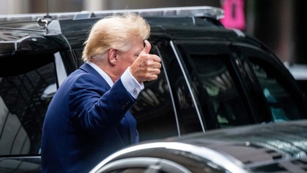 6 Jam Diperiksa Jaksa Agung, Donald Trump Bungkam