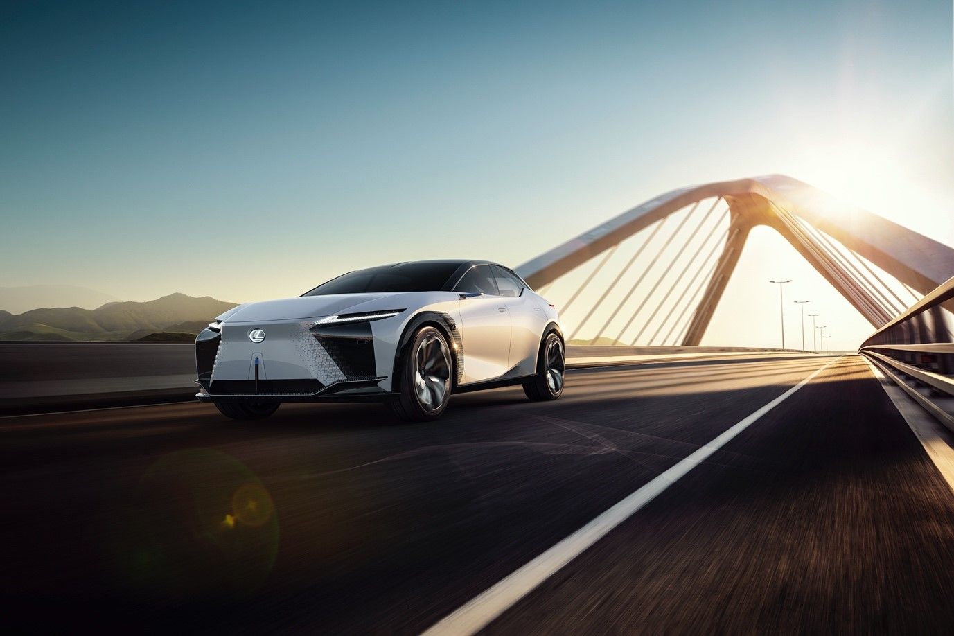 adv_lexus