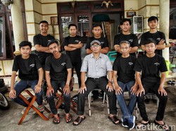 Ada Sekolah Pangkas Rambut di Garut, Dijamin 100% Dapat Kerja!