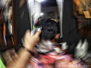 Seperti Apa Gaya Cukur yang Sering Diminta Pejabat? Seperti Apa Gaya Cukur yang Sering Diminta Pejabat?