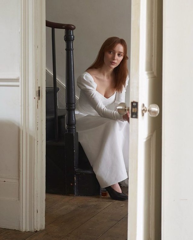 Beda gaya busana manta-mantan Pete Davidson/Foto:Instagram/phoebedynevor Beda gaya busana manta-mantan Pete Davidson