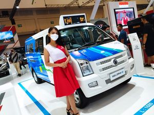 Angkot di Jakarta Pakai Mobil Listrrik, Ke Mana Rutenya?