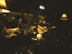 Bawakan 12 Lagu, Endah N Rhesa Sapa Pendengar di 856 Live Session Bawakan 12 Lagu, Endah N Rhesa Sapa Pendengar di 856 Live Session