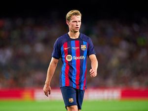 Barcelona Obral 4 Bintangnya di Januari, De Jong Termasuk?