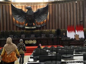 Rencana DPR Beli 100 TV 43 Rp 1,5 Miliar, Wajar atau Janggal?