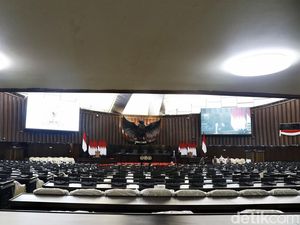 Tugas dan Wewenang Lembaga Legislatif DPR, DPD, dan MPR Tugas dan Wewenang Lembaga Legislatif DPR, DPD, dan MPR