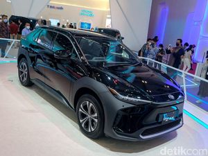 Siap-siap! Toyota Punya Rencana Jual Mobil Listrik bZ4X di Tanah Air