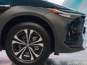 Siapin Uang, Toyota bZ4X Meluncur di Indonesia 10 November! Siapin Uang, Toyota bZ4X Meluncur di Indonesia 10 November!