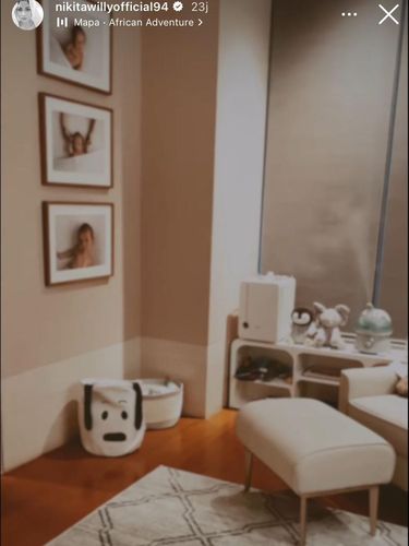 Kamar Baby Izz