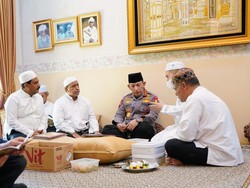 Ini Perbedaan Ziarah dan Takziah, Muslim Harus Tahu