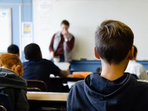 Sejarah Kelam Hari Pelajar Internasional 17 November: Berawal dari Eksekusi! Sejarah Kelam Hari Pelajar Internasional 17 November: Berawal dari Eksekusi!