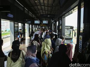 Keputusan Tarif TransJ Naik atau Tidak Diserahkan ke Pemprov DKI