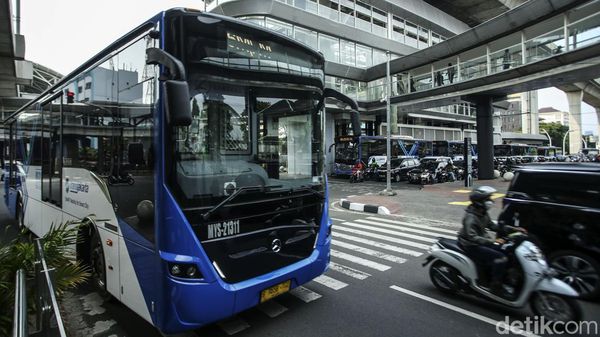 Asyik... Naik Transportasi Integrasi DKI Hanya Rp 10 Ribu Lho