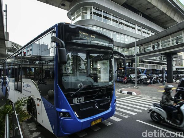 Asyik... Naik Transportasi Integrasi DKI Hanya Rp 10 Ribu Lho