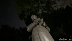 Hii... Ini 7 Urban Legend di Kota Bandung yang Bikin Bulu Kuduk Bergidik