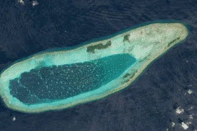 Potret Pulau Cantik Dilihat Pakai Satelit, Ada Indonesia Juga