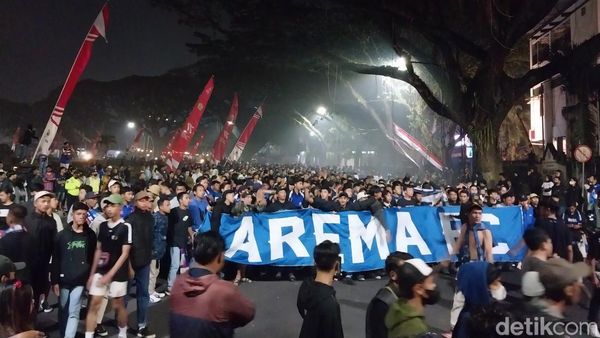 Pesta Jiwa Jawara Aremania di Malam Ulang Tahun Arema