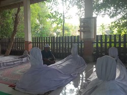 Gus Muwafiq Geram Joko Tingkir Dibuat Lagu Guyonan, Beberkan Silsilah