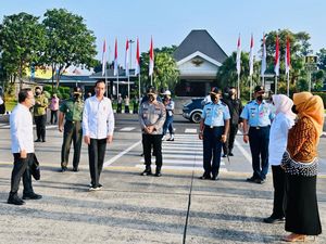 Bertolak ke Jateng, Jokowi Akan Tinjau Pengembangan Kelapa Genjah