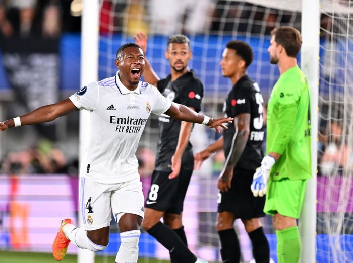 HELSINKI, FINLAND - AUGUST 10: David Alaba of Real Madrid scores their side's first goal during the UEFA Super Cup Final 2022 between Real Madrid CF and Eintracht Frankfurt at Helsinki Olympic Stadium on August 10, 2022 in Helsinki, Finland. (Photo by Oliver Hardt - UEFA/UEFA via Getty Images)
